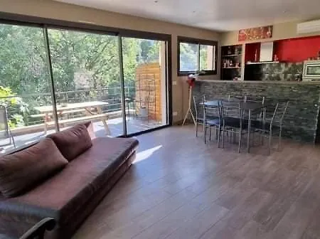 בית נופש Maison Avec Jacuzzi Au Coeur Des Montagnes פליקטו